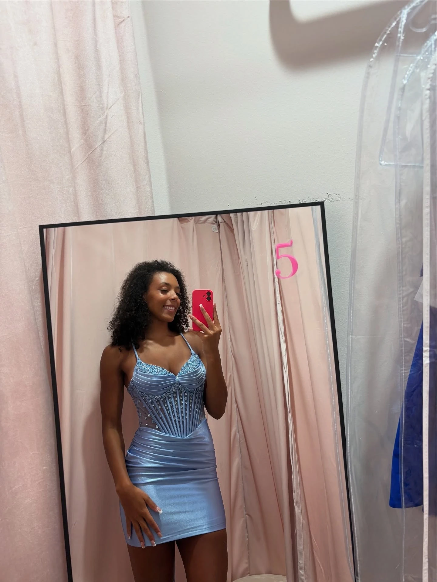 Gallery Image #slidesGrid7